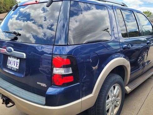 Used 2007 Ford Explorer Eddie Bauer AWD/4WD image 5