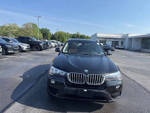 Used 2017 BMW X3 xDrive28i AWD/4WD image 2