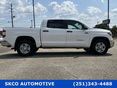 Used 2021 Toyota Tundra SR5 image 6
