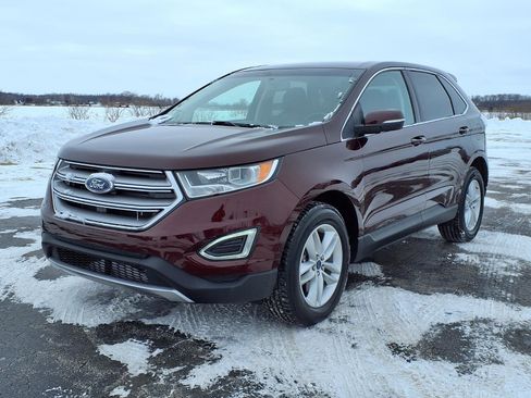 Used 2018 Ford Edge SEL w/ Equipment Group 201A image 3