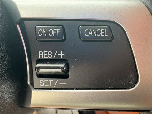 Used 2006 MAZDA MX-5 Miata Grand Touring w/ Premium Pkg image 43