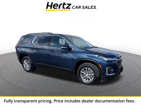 Used 2023 Chevrolet Traverse LT FWD image 1