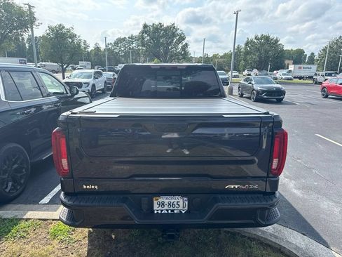 Used 2023 GMC Sierra 1500 AT4X AWD/4WD image 4