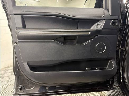 Certified 2020 Ford Expedition XLT w/ Equipment Group 202A image 17