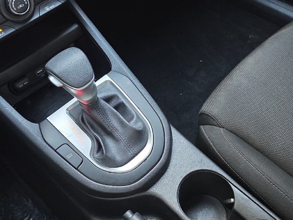 Used 2023 Kia Forte LXS FWD image 26