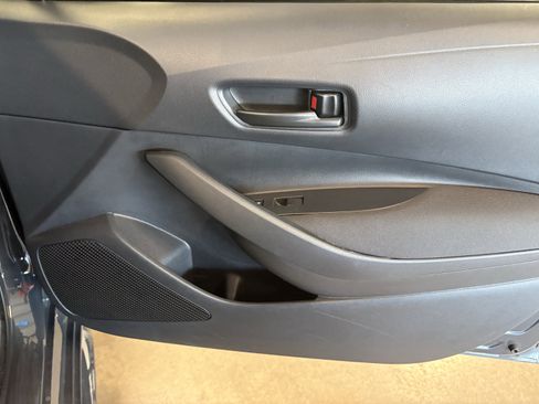 Certified 2025 Toyota Corolla LE image 35