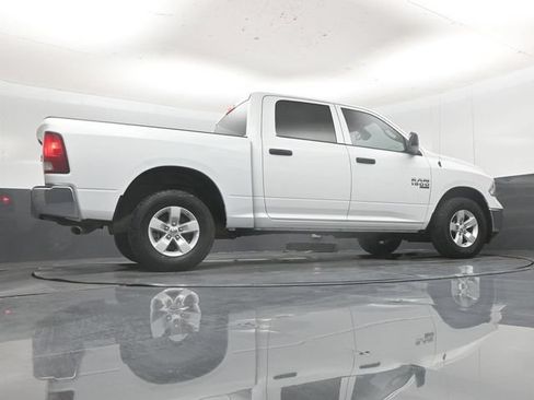 Used 2023 RAM 1500 Classic SLT w/ Electronics Group AWD/4WD image 47