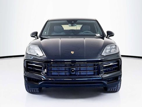 New 2026 Porsche Cayenne S image 6