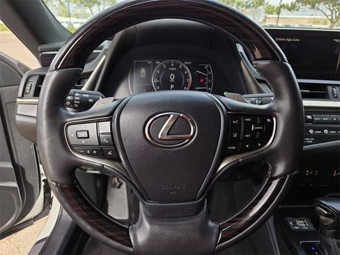 Used 2021 Lexus ES 350 w/ Premium Package image 23