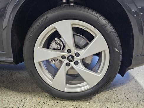 New 2025 Audi Q5 Premium Plus image 9