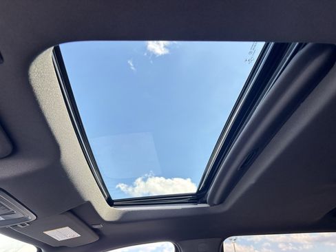 Used 2021 Chevrolet Silverado 3500 High Country image 7