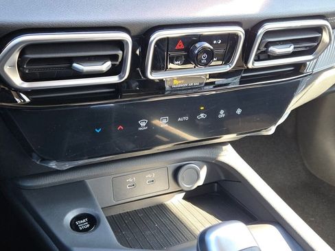 New 2026 Nissan Sentra SV w/ Floor Mat Package FWD image 23
