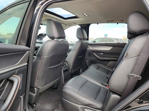 Used 2025 MAZDA CX-70 3.3 Turbo w/ Preferred Package image 12