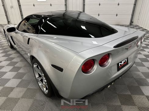 Used 2012 Chevrolet Corvette Grand Sport w/ 3LT Preferred Equipment Group RWD image 10