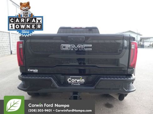 Used 2024 GMC Sierra 3500 Denali Ultimate image 4