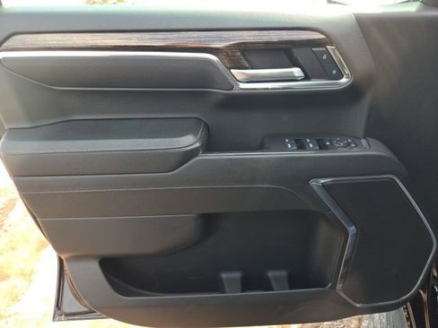 Used 2024 GMC Sierra 1500 SLE w/ Preferred Package image 25