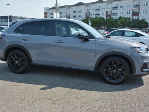 Certified 2024 Honda HR-V Sport image 5