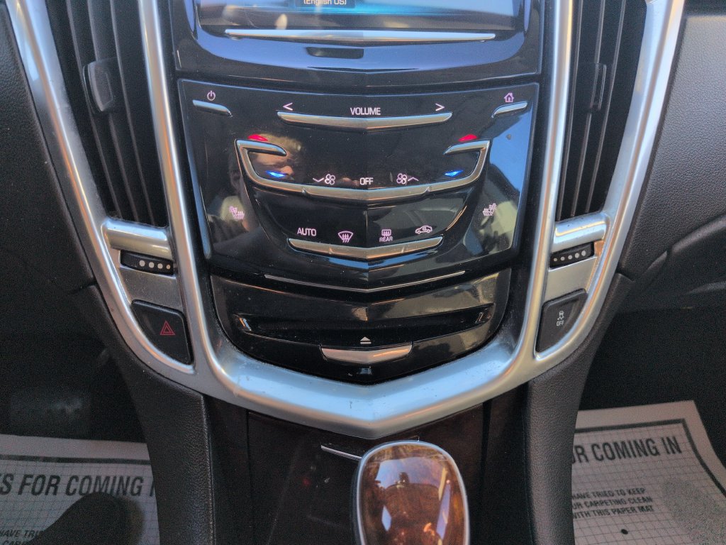 Used 2015 Cadillac SRX Luxury AWD/4WD image 19
