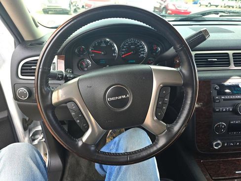 Used 2008 GMC Sierra 1500 Denali image 19