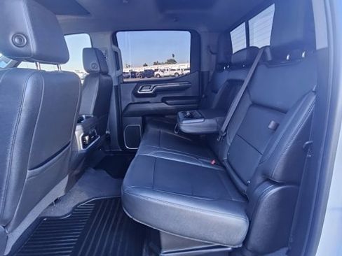 Used 2022 Chevrolet Silverado 1500 LTZ w/ LTZ Premium Package image 15