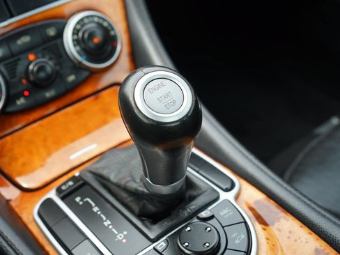 Used 2007 Mercedes-Benz SL 550 image 22