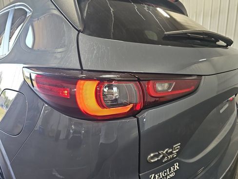 Used 2025 MAZDA CX-5 Carbon Edition AWD/4WD image 37