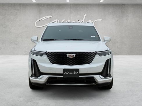 Certified 2025 Cadillac XT6 Premium Luxury w/ Technology Package FWD image 16