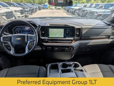 Used 2025 Chevrolet Silverado 1500 LT AWD/4WD image 26