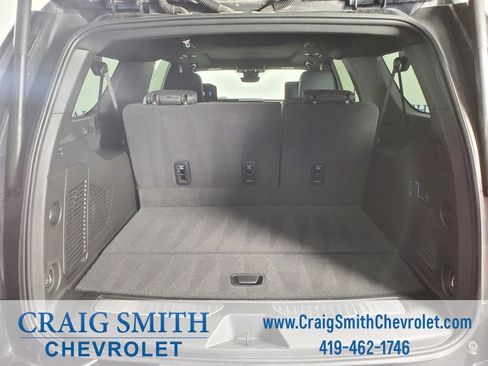 Used 2026 GMC Yukon XL Denali w/ Denali Reserve Package AWD/4WD image 15