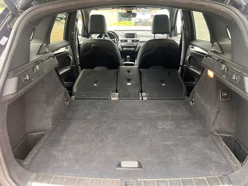 Used 2017 BMW X1 sDrive28i FWD image 10