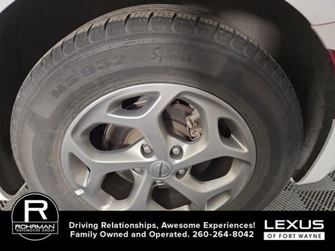 Used 2023 Chrysler Pacifica Limited FWD image 10