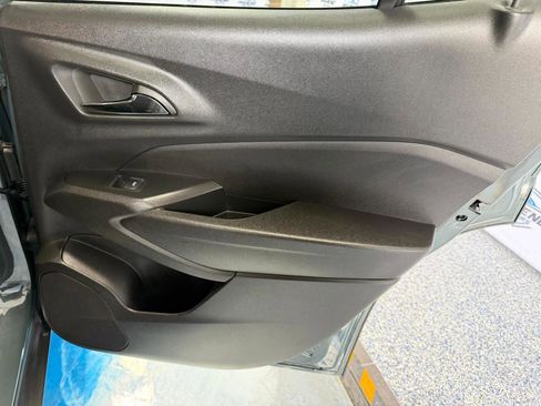 Used 2026 Chevrolet Trax LT image 21