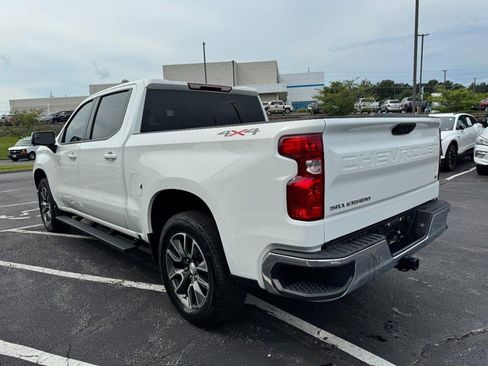 Used 2024 Chevrolet Silverado 1500 LT AWD/4WD image 5