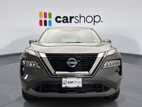 Used 2023 Nissan Rogue SV AWD/4WD image 8