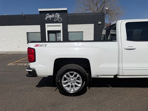 Used 2016 Chevrolet Silverado 1500 LT w/ All Star Edition AWD/4WD image 4
