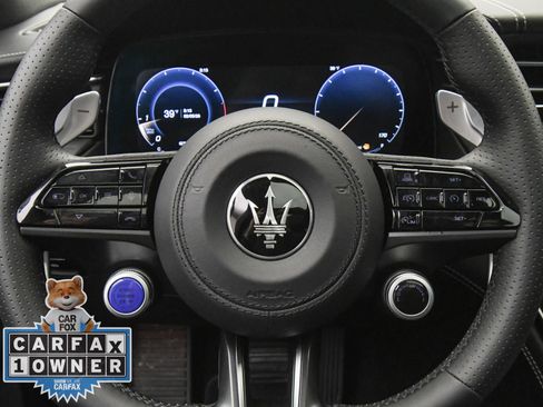 Used 2025 Maserati Grecale GT AWD/4WD image 32