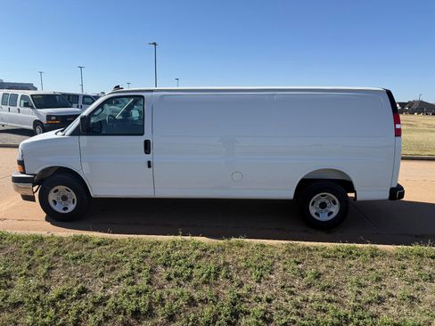 New 2025 Chevrolet Express 3500 Extended w/ Driver Convenience Package image 6