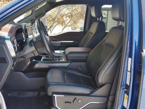 Certified 2023 Ford F150 Lariat w/ FX4 Off-Road Package AWD/4WD image 3
