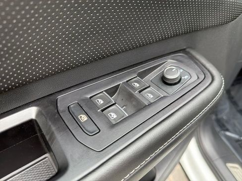 Certified 2024 Volkswagen Atlas SEL image 13