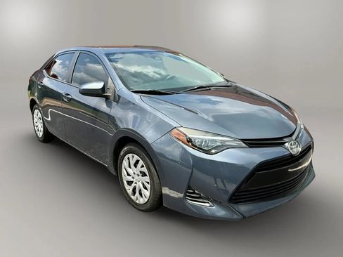 Used 2019 Toyota Corolla LE FWD image 7