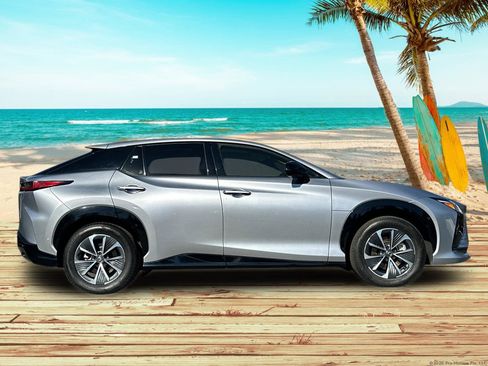 Used 2023 Lexus RZ 450e Premium image 6