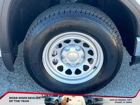 New 2026 GMC Sierra 1500 Pro w/ Pro Value Package image 14