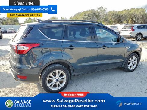 Used 2019 Ford Escape SEL FWD image 4
