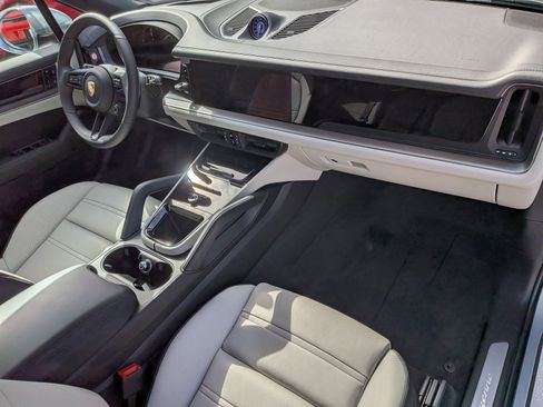 New 2026 Porsche Cayenne E-Hybrid image 27