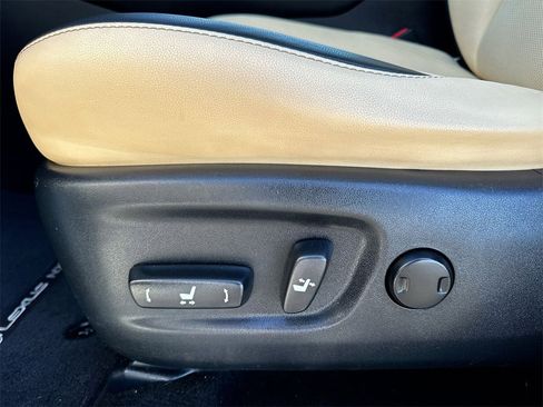 Used 2017 Lexus NX 300h AWD w/ Premium Package image 12