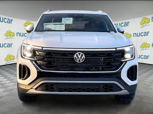 New 2026 Volkswagen Atlas Cross Sport SE image 3
