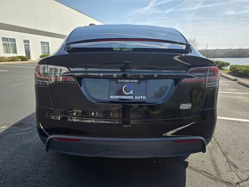 Used 2023 Tesla Model X Plaid image 8