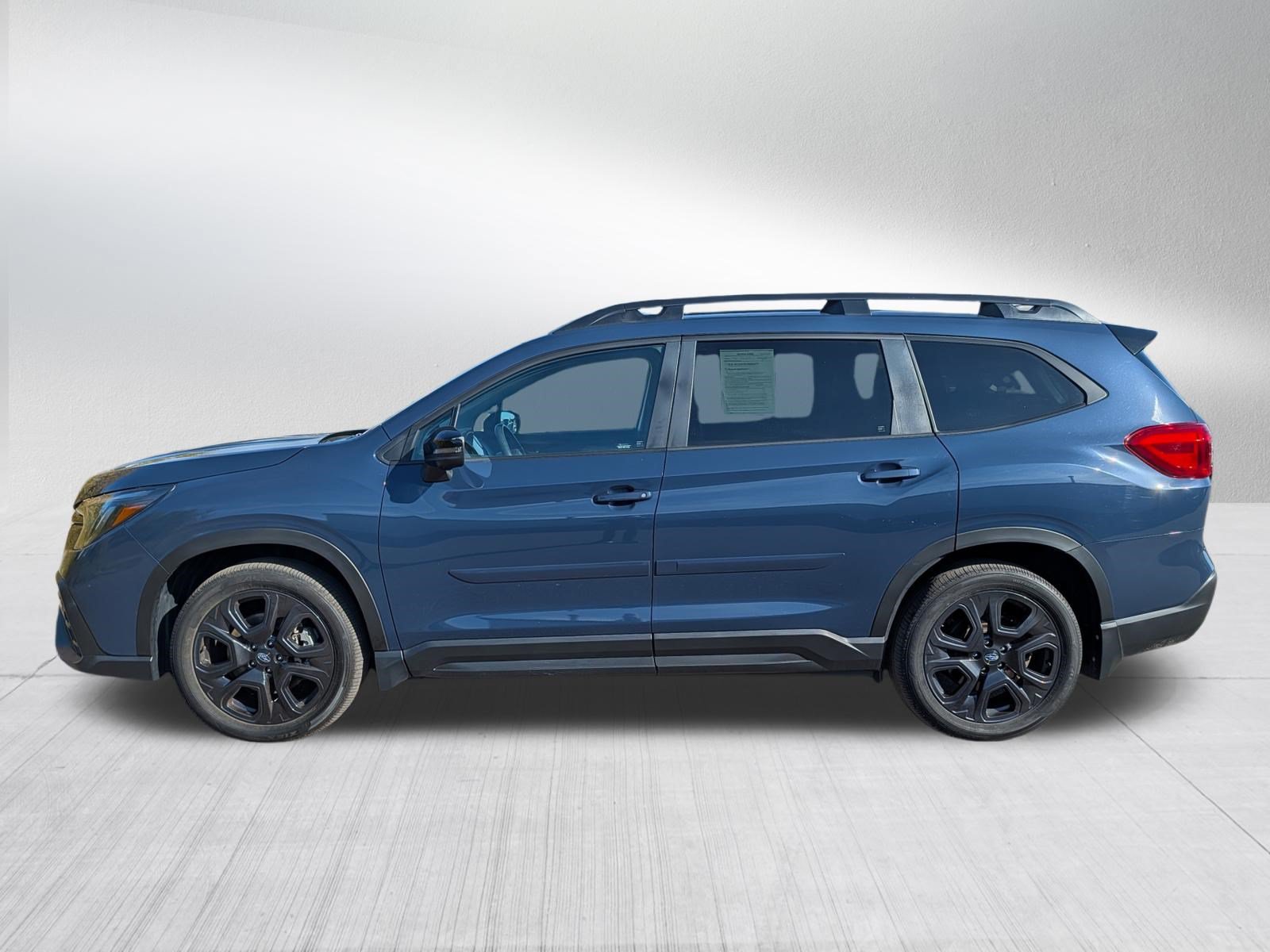 Used 2023 Subaru Ascent Onyx Edition Limited AWD/4WD image 4