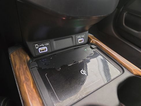 Used 2021 Honda CR-V Touring image 29