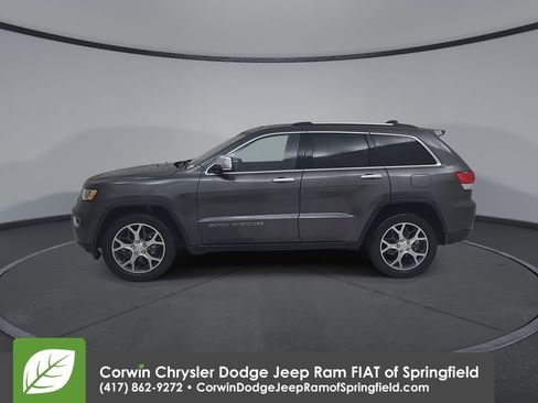 Used 2019 Jeep Grand Cherokee Limited w/ Trailer Tow Group IV AWD/4WD image 9